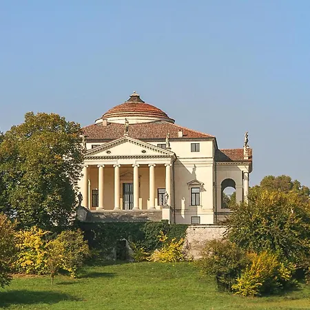 Stunning In Monselice San Bortolo